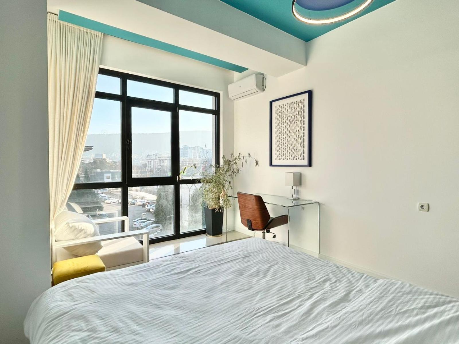 City Center - Next To Holiday Inn -2Br Apartment Tbilisi Exterior foto